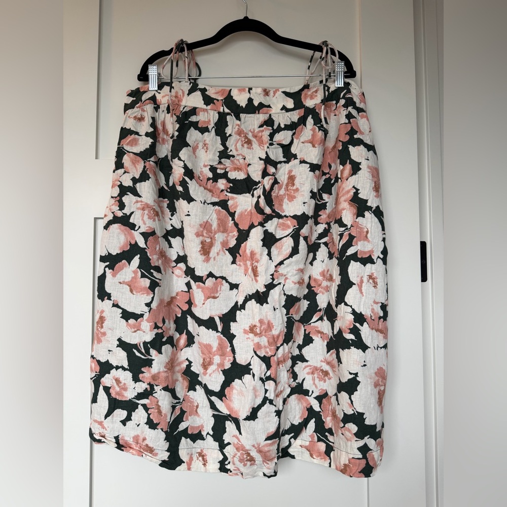 Floral Mini Dress with Back Detail